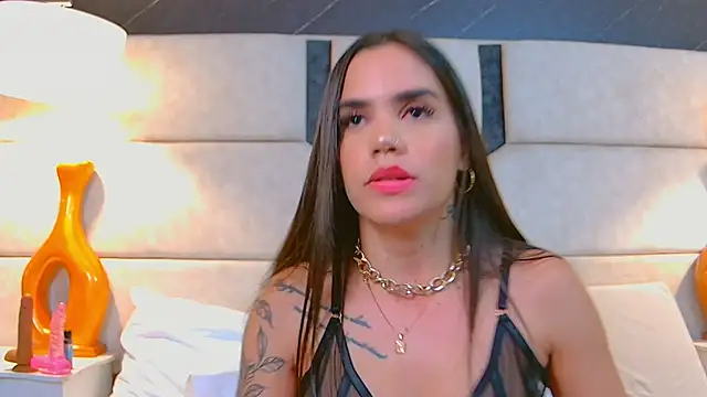 April Cutee online show from February 2025 11:37:02 PM