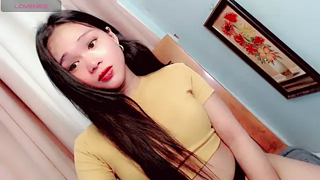 Snapshot of amomentoflust69 chatting on June 2026 11:02:01 AM amomentoflust69 online show from June 2026 11:02:01 AM