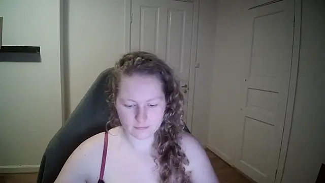 Girlnina-1995 online show from January 2025 02:58:01 PM