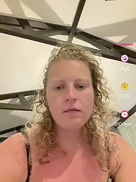 Snapshot of Girlnina-1995 chatting on June 2026 05:37:02 PM Girlnina-1995 online show from June 2026 05:37:02 PM