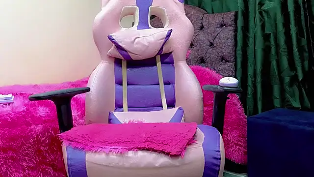 Samy hot 69 online show from January 2025 02:07:01 PM