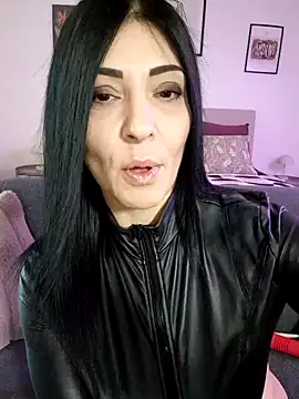 AryaSummersReal online show from March 2025 04:32:02 PM