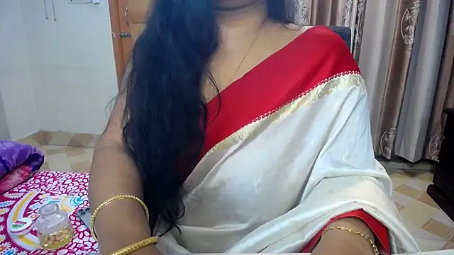 lady maeda  online show from December 2024 09:40:02 PM