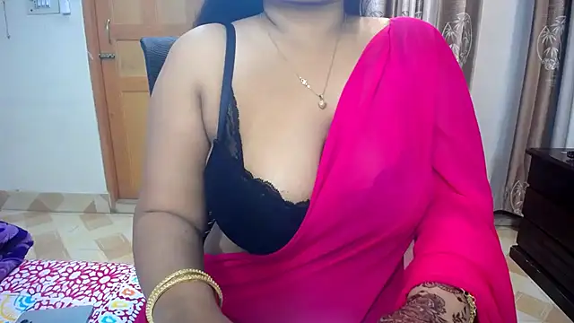 lady maeda  online show from December 2024 04:36:01 PM