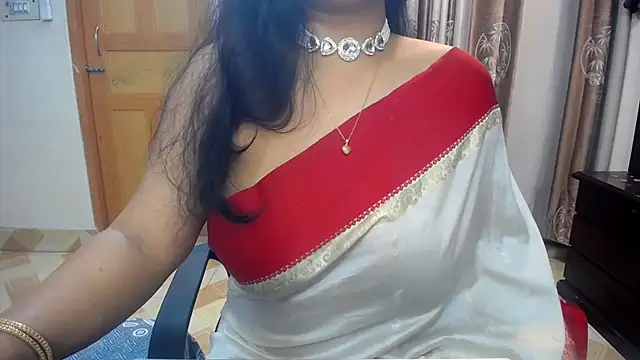 lady maeda  online show from February 2025 07:27:02 PM