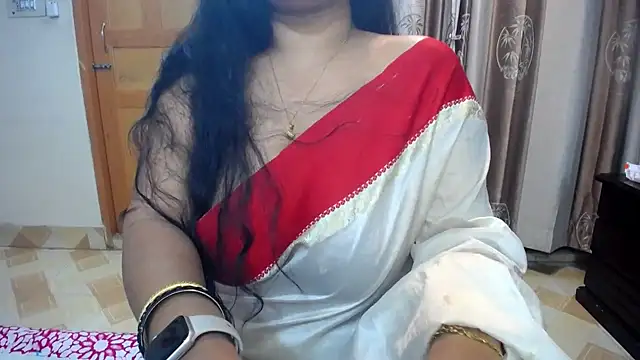 lady maeda  online show from March 2025 10:00:02 PM