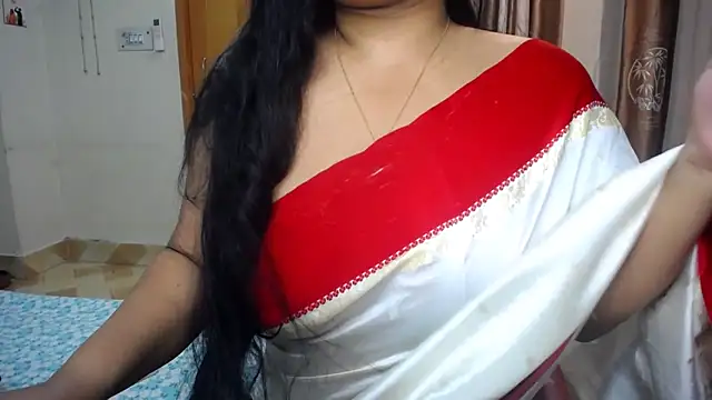 lady maeda  online show from September 2025 06:40:01 PM