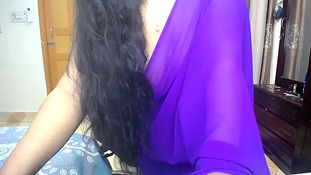 lady maeda  online show from September 2025 06:52:02 PM