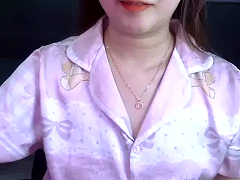 Bee 2k online show from February 2026 06:22:01 AM