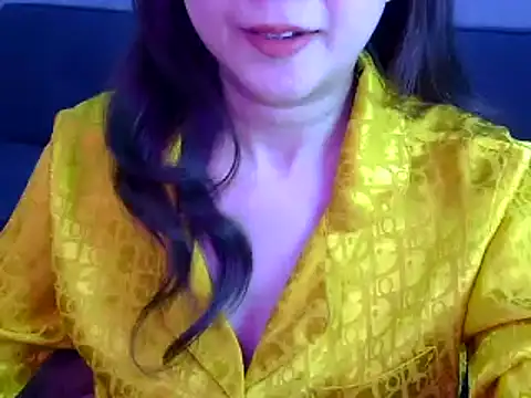 Bee 2k online show from February 2026 04:56:01 AM