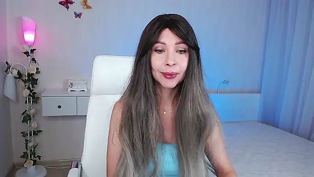 wendifoste online show from December 2024 06:54:02 PM