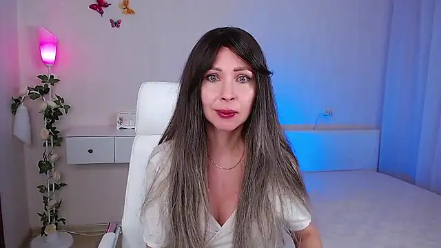 wendifoste online show from January 2025 07:21:01 PM