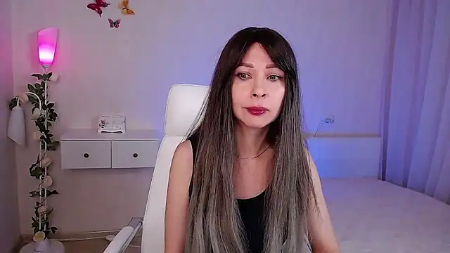 wendifoste online show from February 2025 05:48:02 PM