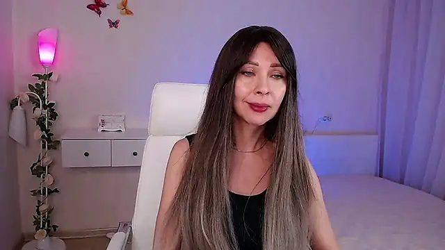 wendifoste online show from February 2025 08:50:01 PM