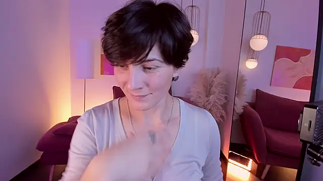 LorenDaze online show from October 2025 02:05:02 PM