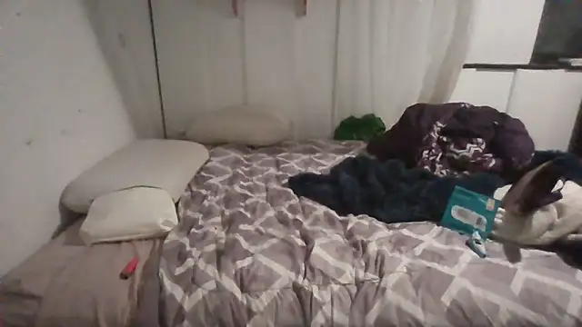 XXlolaXX online show from January 2025 01:44:01 AM