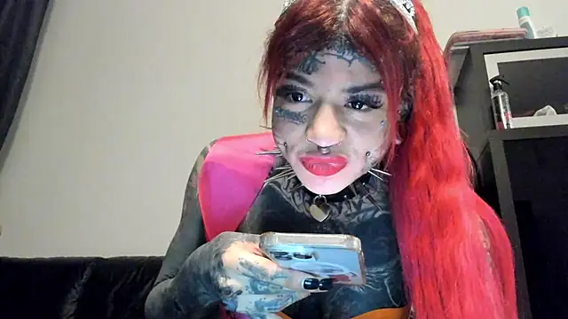 tamarapervert online show from February 2025 05:01:02 PM