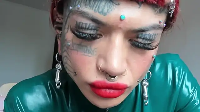 tamarapervert online show from October 2025 02:05:01 PM