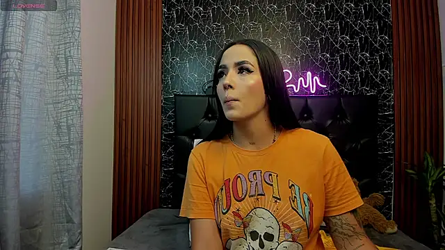 Tamara-evans online show from December 2024 07:51:01 PM