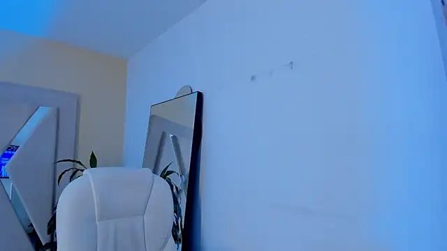 malejabenzz online show from February 2025 02:06:01 AM