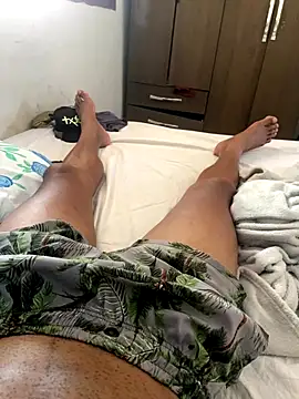 Snapshot of Novinhoroludu chatting on November 2025 03:25:01 PM Novinhoroludu online show from November 2025 03:25:01 PM