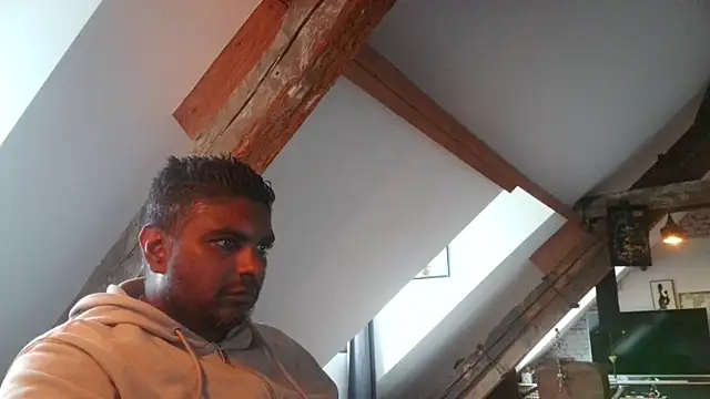 Bandusrilankasexymen online show from October 2025 12:02:01 PM