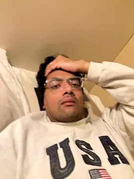 BritKink online show from November 2025 12:16:02 AM