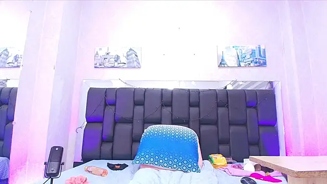  carolina fox online show from February 2025 06:08:02 AM