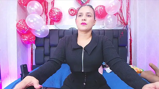  carolina fox online show from February 2025 03:09:02 AM