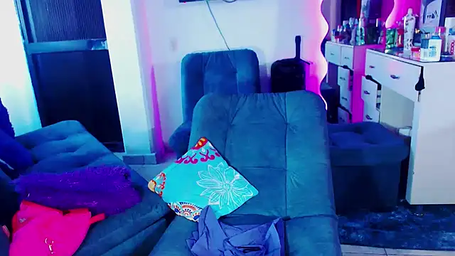 violet bigcock774 online show from February 2025 08:09:02 PM