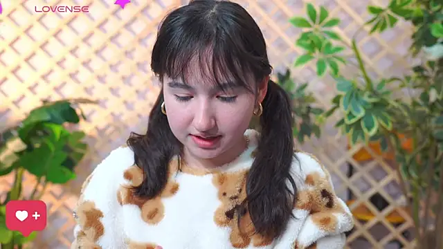 Pinkie Princes online show from October 2025 05:35:02 AM