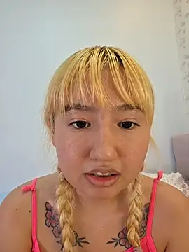 Pinkie Princes online show from December 2025 08:49:02 PM