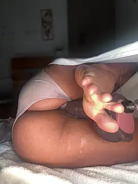 Snapshot of ROUSSH chatting on February 2026 08:02:01 AM ROUSSH online show from February 2026 08:02:01 AM