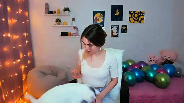 aPieceOfJoy online show from February 2025 04:22:01 AM