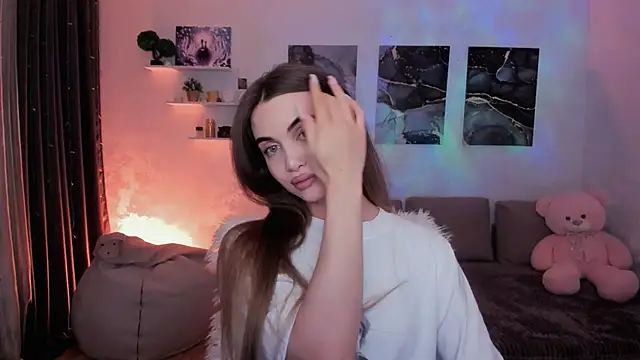 aPieceOfJoy online show from November 2025 08:52:01 PM