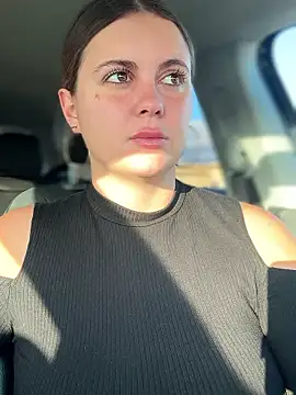 Samantha official online show from December 2025 08:31:02 AM