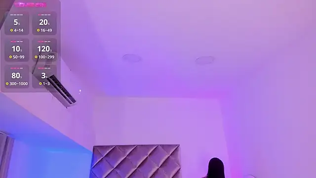 Snapshot of malaia_hills chatting on December 2024 07:37:02 PM malaia hills online show from December 2024 07:37:02 PM