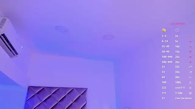 Snapshot of malaia_hills chatting on February 2025 07:27:01 PM malaia hills online show from February 2025 07:27:01 PM