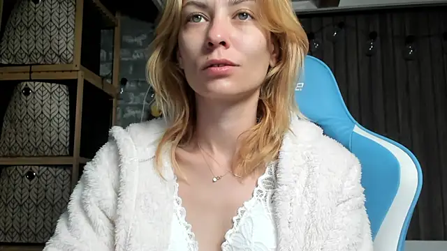 karo123421 online show from September 2025 04:18:02 AM