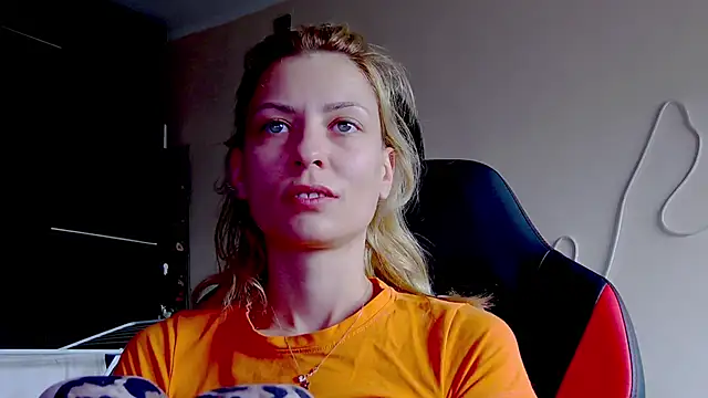 karo123421 online show from October 2025 09:20:01 AM