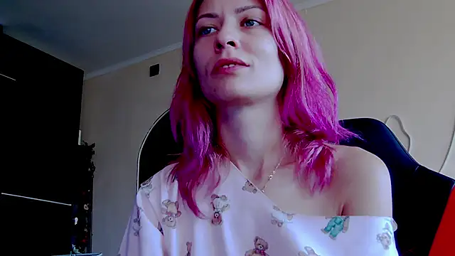 karo123421 online show from October 2025 05:52:01 AM