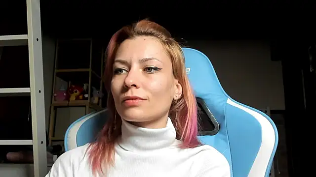 karo123421 online show from October 2025 07:19:02 PM