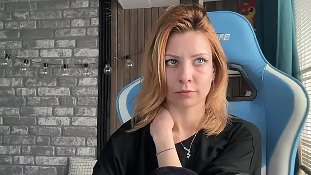 karo123421 online show from February 2026 06:58:02 AM