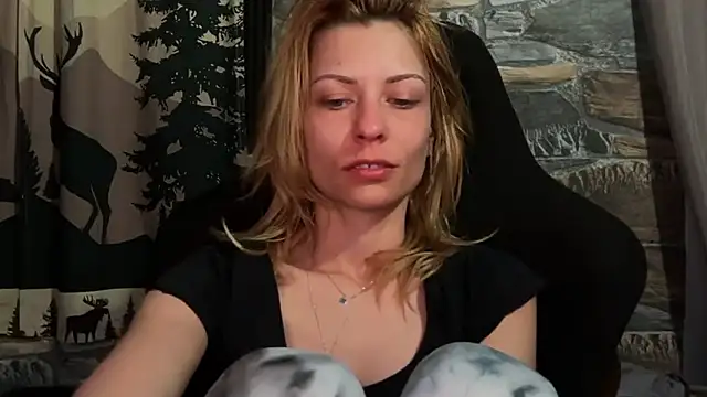 karo123421 online show from March 2026 09:32:02 PM