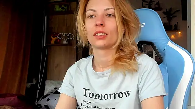 karo123421 online show from March 2026 04:51:01 AM