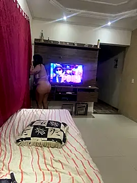 iarinhalatina online show from November 2025 10:54:01 PM