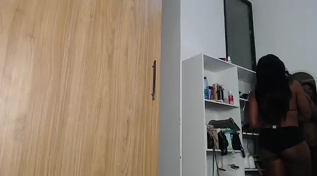 peeky pinky online show from March 2025 03:45:01 AM