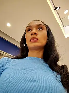 Leaberry online show from January 2026 06:02:02 PM