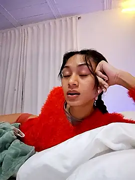 Leaberry online show from January 2026 02:26:01 AM