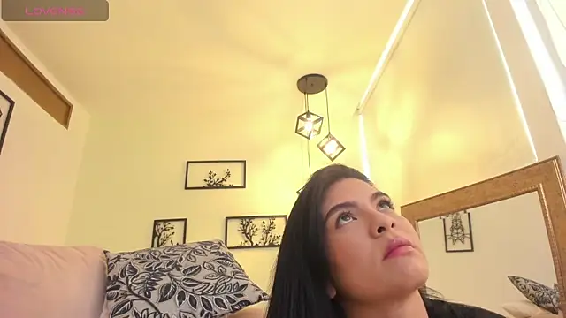 Snapshot of Veronicalanx1 chatting on March 2025 01:06:02 PM Veronicalanx1 online show from March 2025 01:06:02 PM